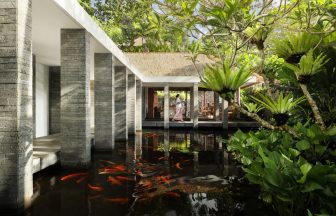 コモウマウブド