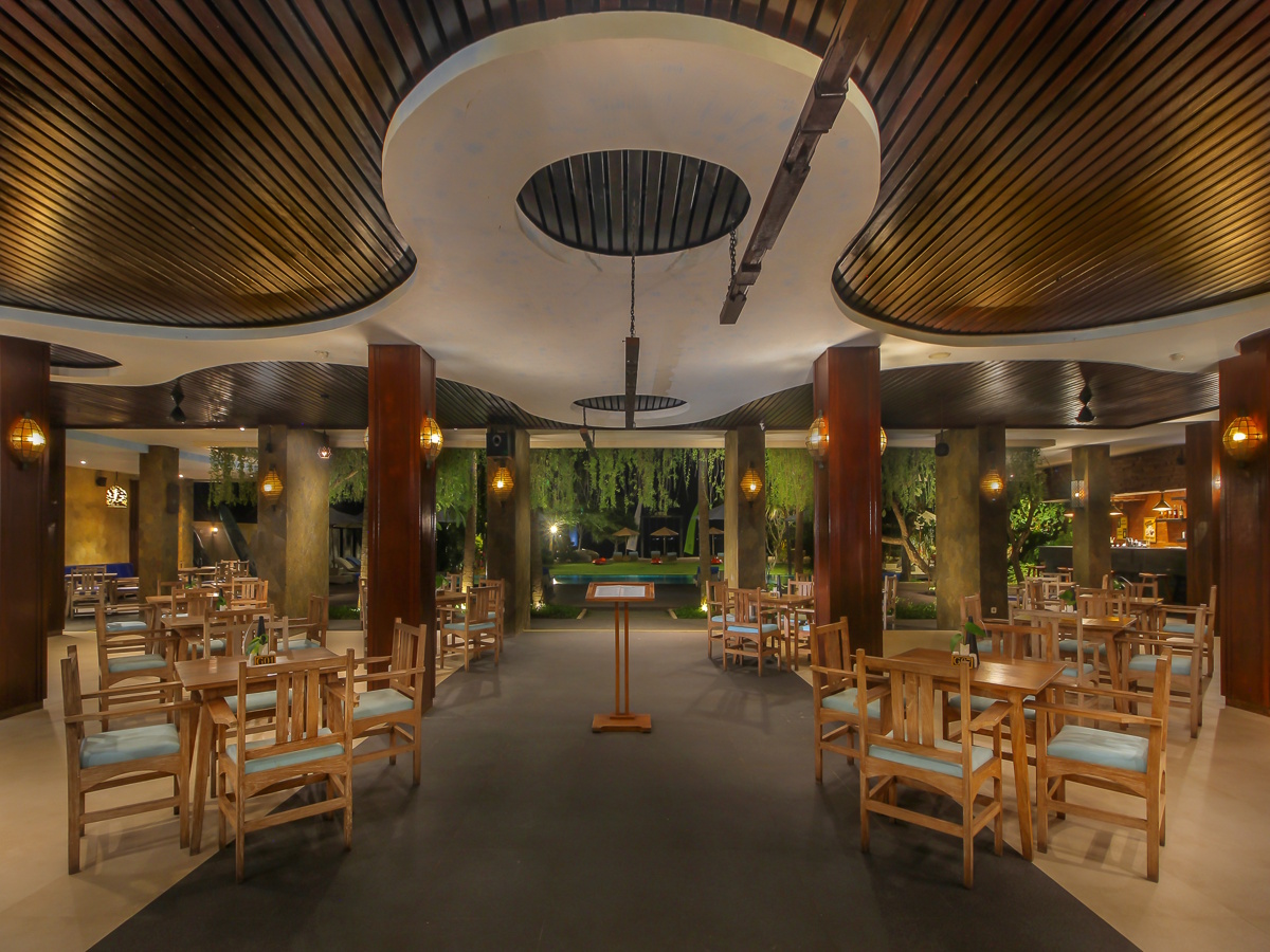 ディヌサ・ビーチ・クラブ&リゾート